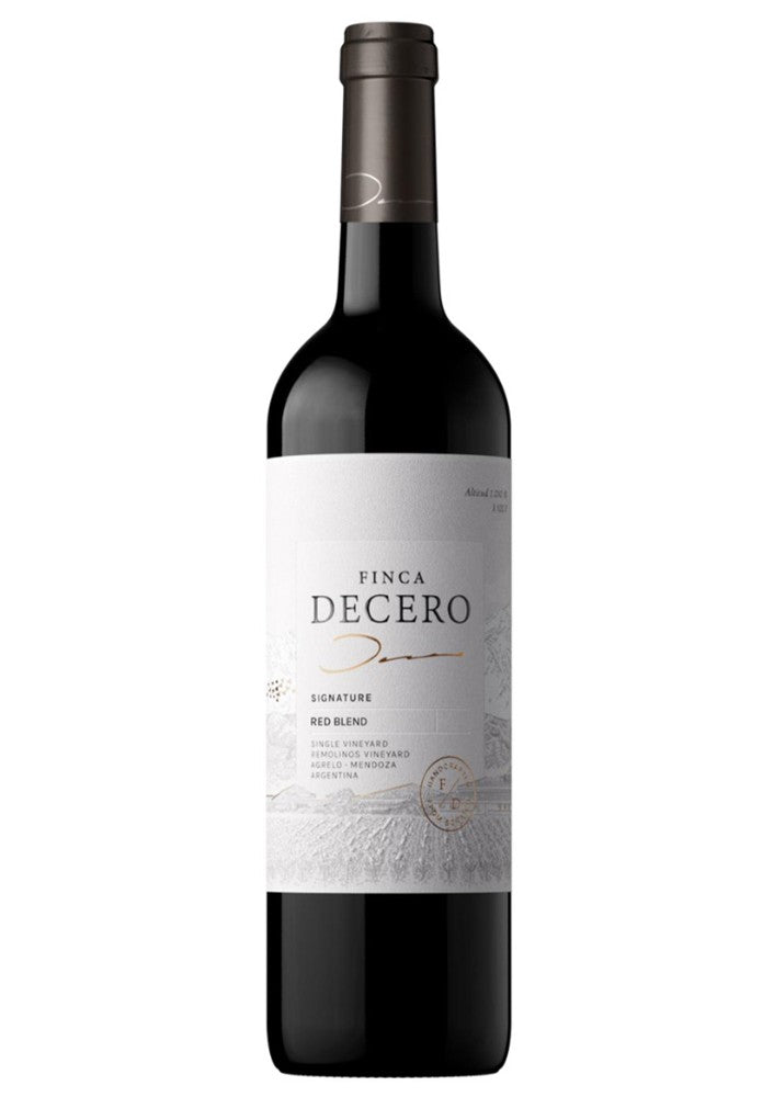 finca decero signature red blend 2022